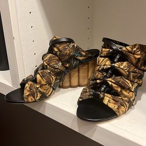 Salvatore Ferragamo sandals with wooden wedge size 8 C